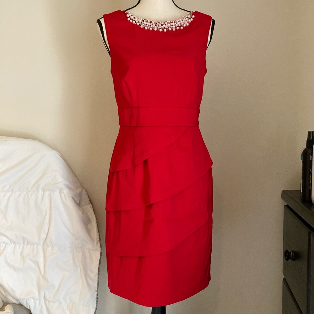 Red Dress - Picture 2 of 10